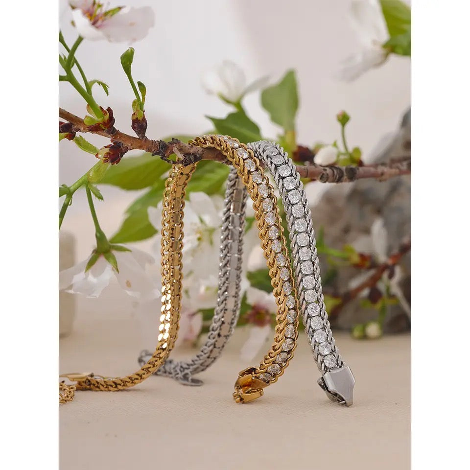 Helen tennis bracelet