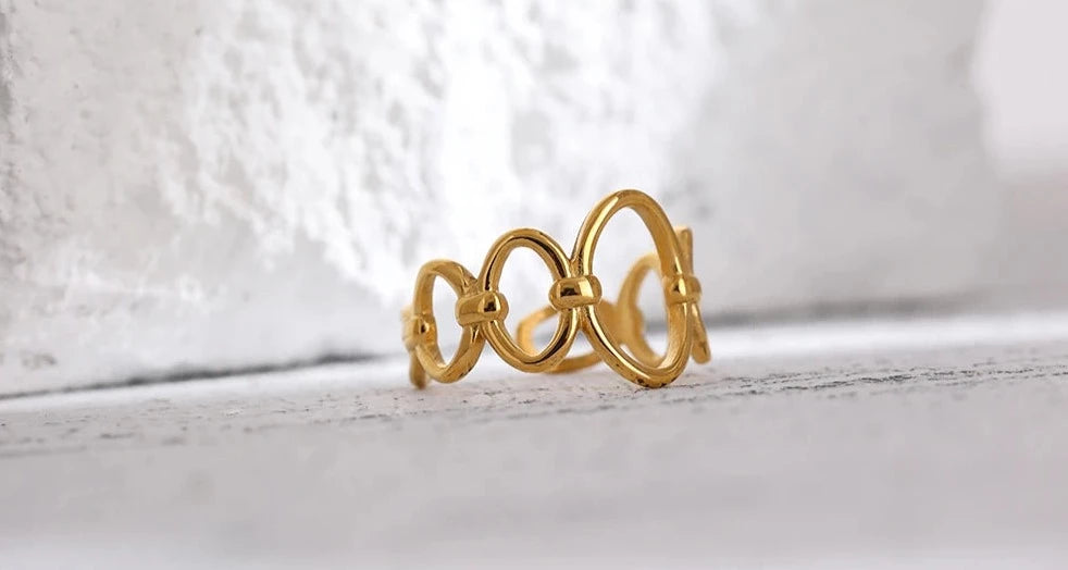 Gianna Ring