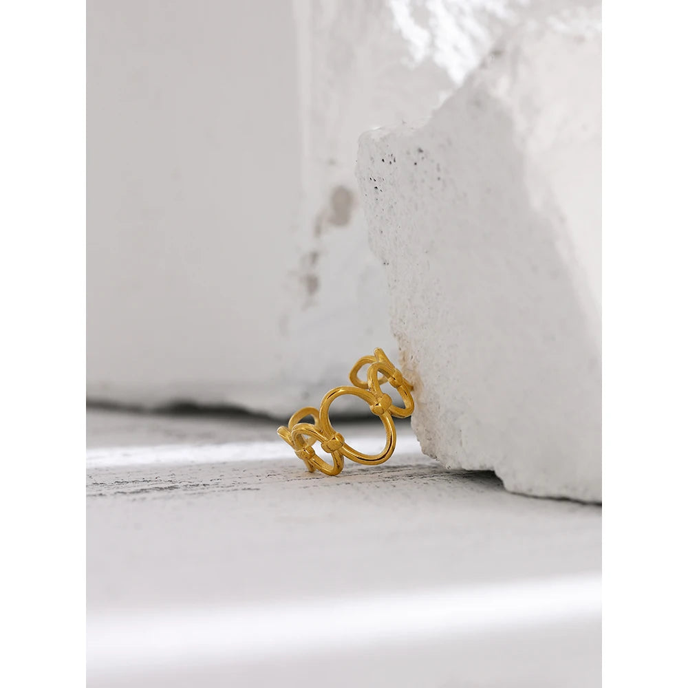 Gianna Ring