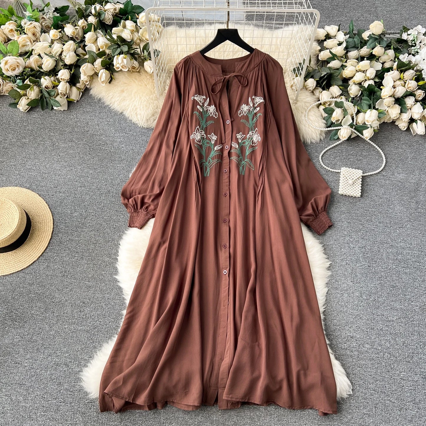 Qadira Embroidered Loose Tunic Dress