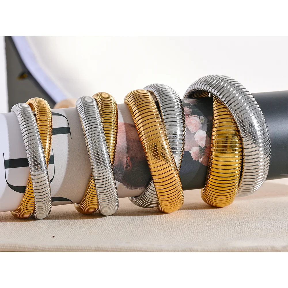 Luna Elastic Punk Bracelet Bangle