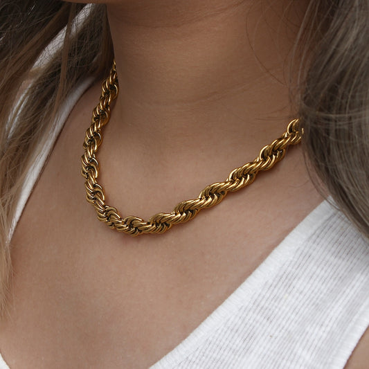 Leonie Twisted Rope Chain Necklace & Bracelet Set