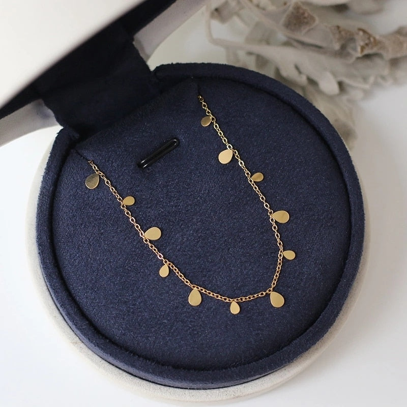 Avery Choker Necklaces