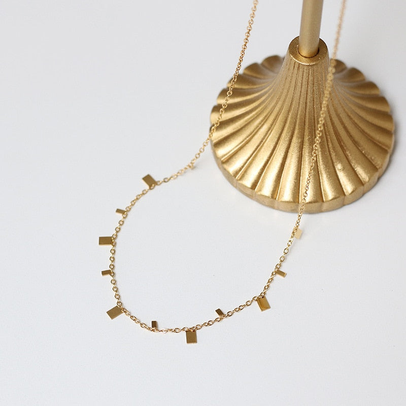 Avery Choker Necklaces
