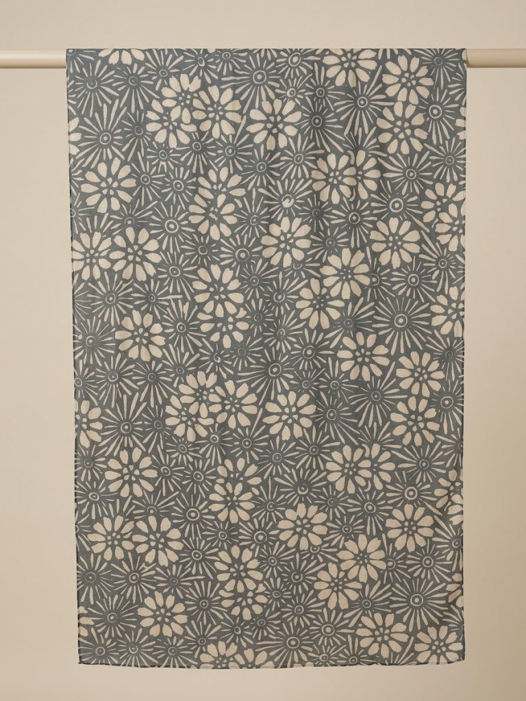 Forest Daisy Modal Hijab