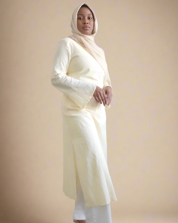Hanam linen-look long top with slits