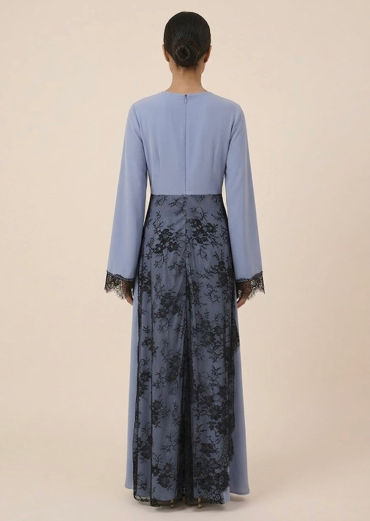 Qamarun Lace Dress (3 Colors)