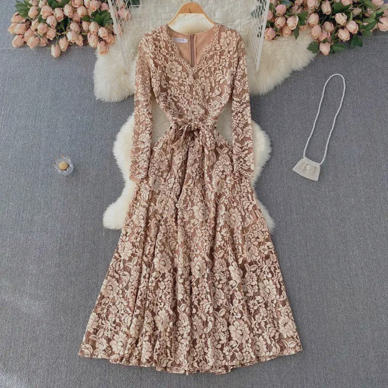 A'idah Elegant Lace Dress
