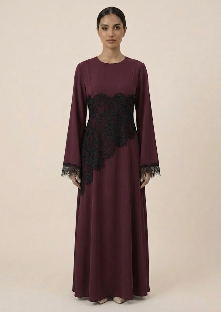 Qamarun Lace Dress (3 Colors)