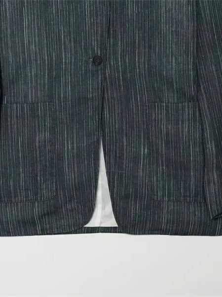 Kardawaiyah Mandarin Blazer Top