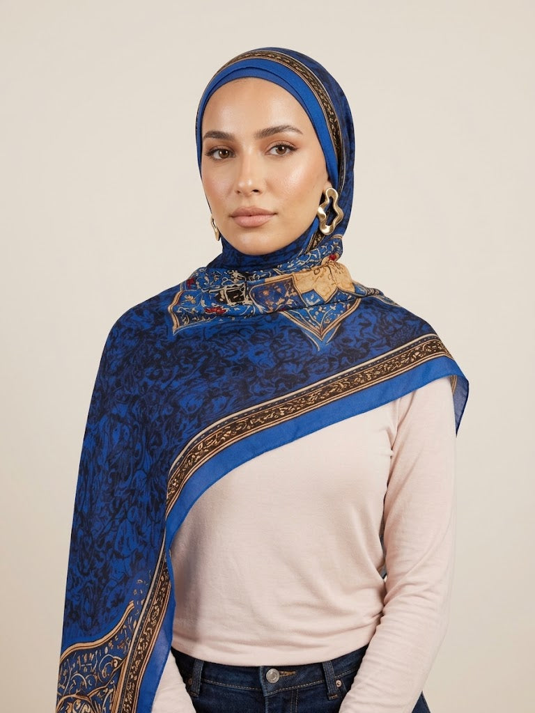Royal Medallion Modal Hijab