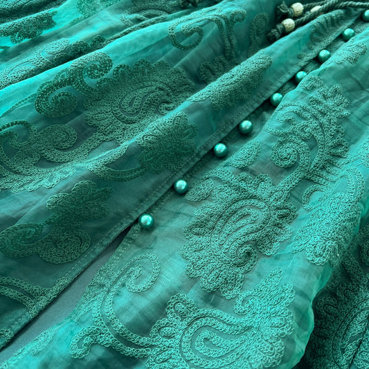 Marwa embroidery dress (2 Colors)