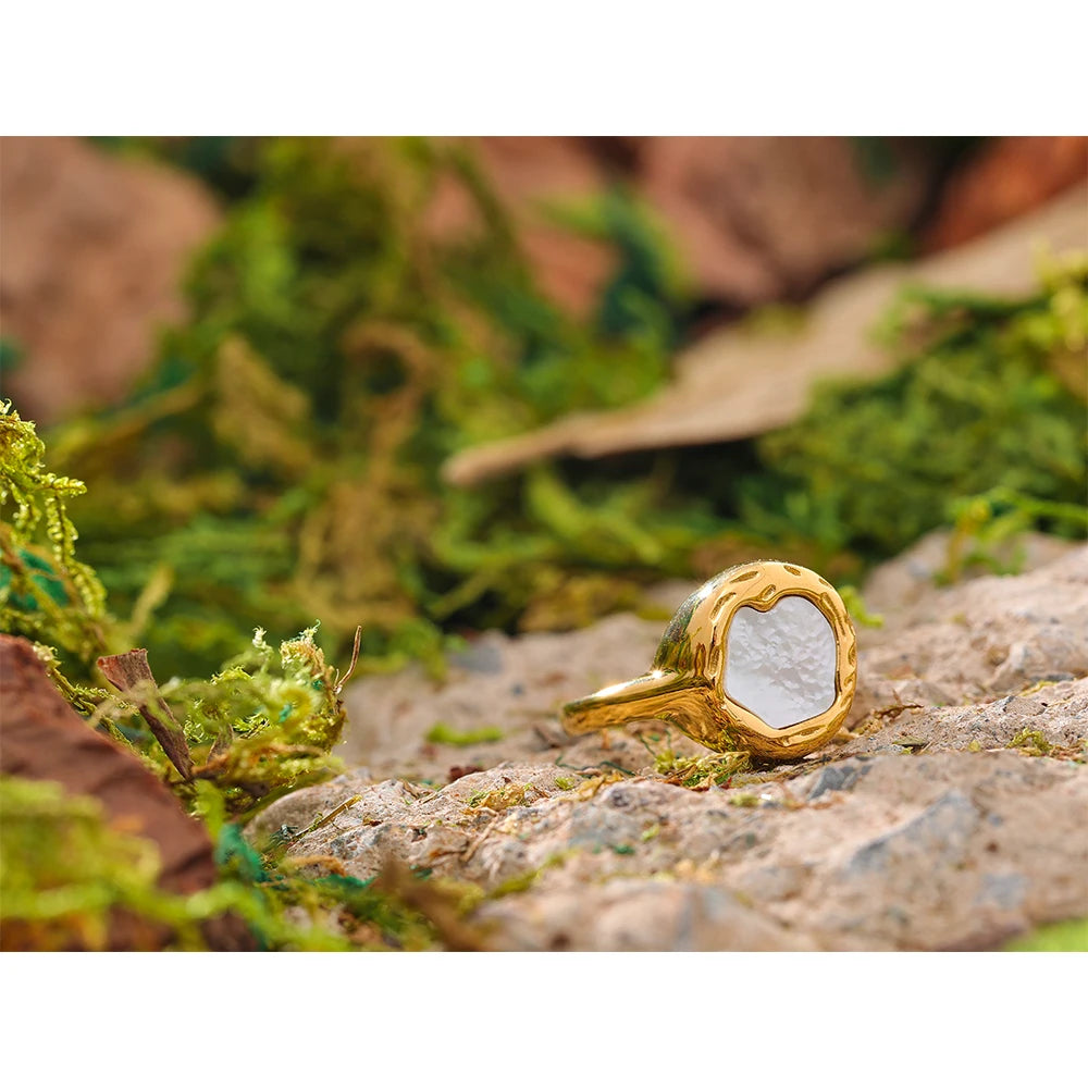 Georgia Sea Shell Golden Ring