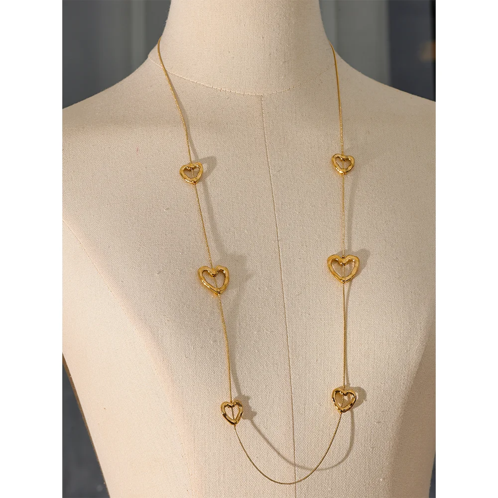 Callie Heart Necklace