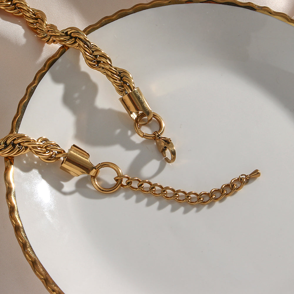 Leonie Twisted Rope Chain Necklace & Bracelet Set