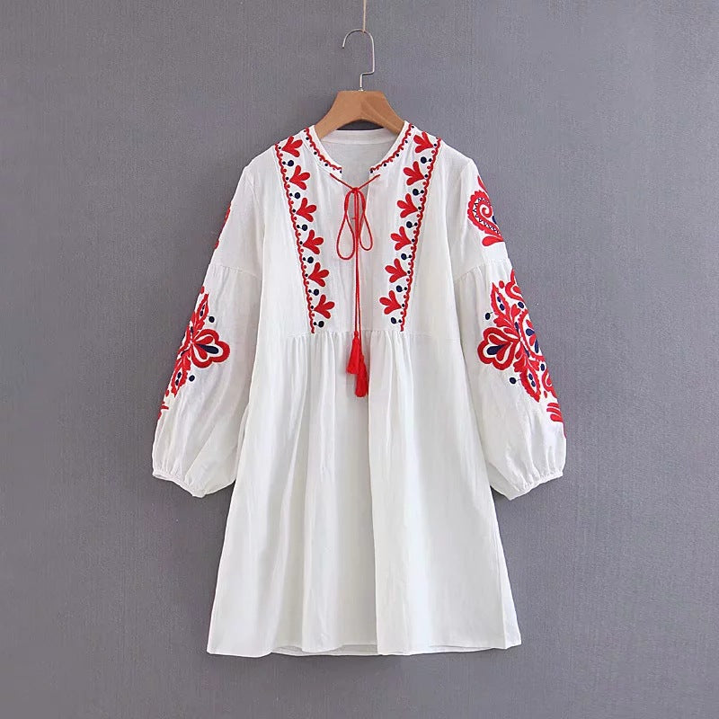 Lantern sleeve embroidery tunic (3 colors)